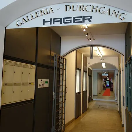 Hager Apartment *